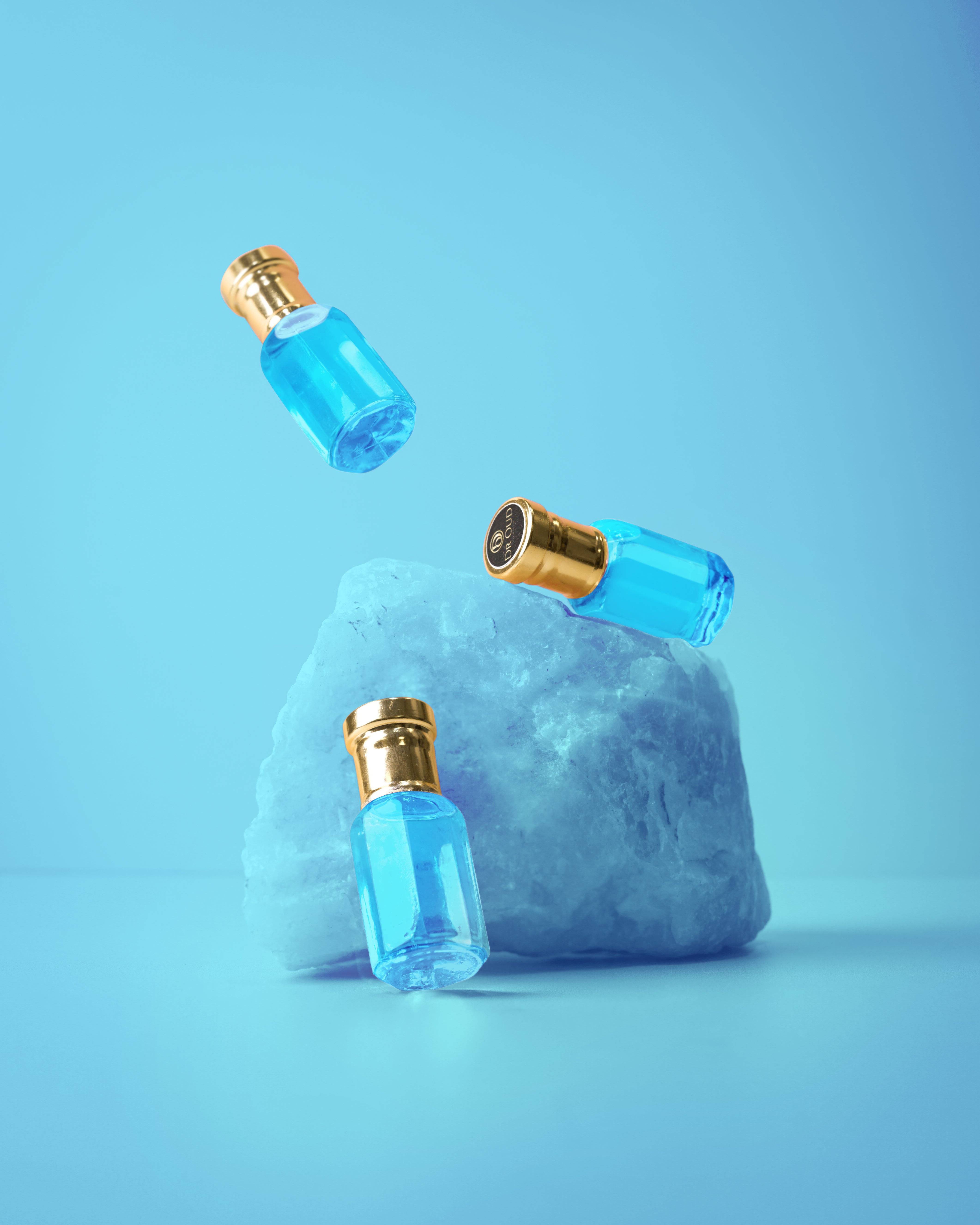 Why Aqua Is the Fragrance People Keep Coming Back To